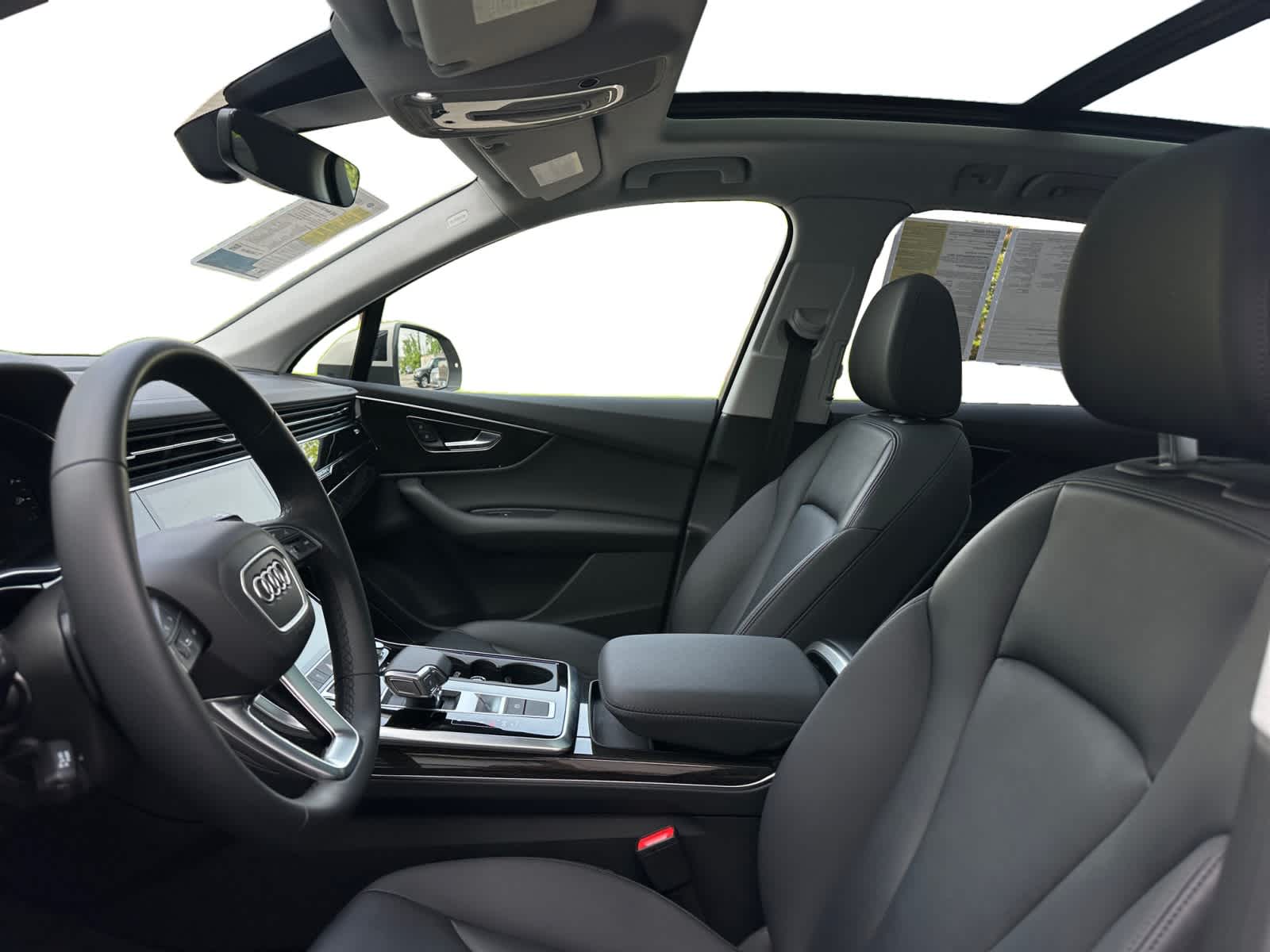used 2023 Audi Q7 car, priced at $40,998