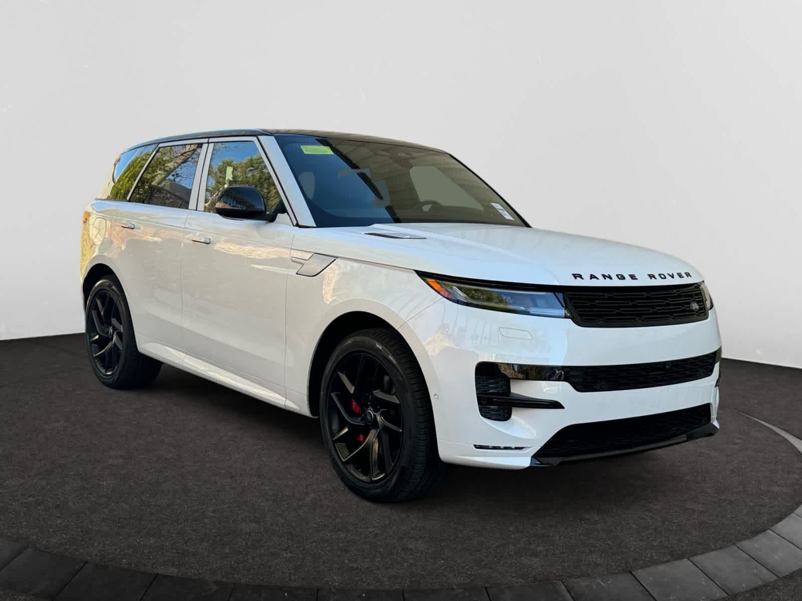 new 2025 Land Rover Range Rover Sport car, priced at $110,370