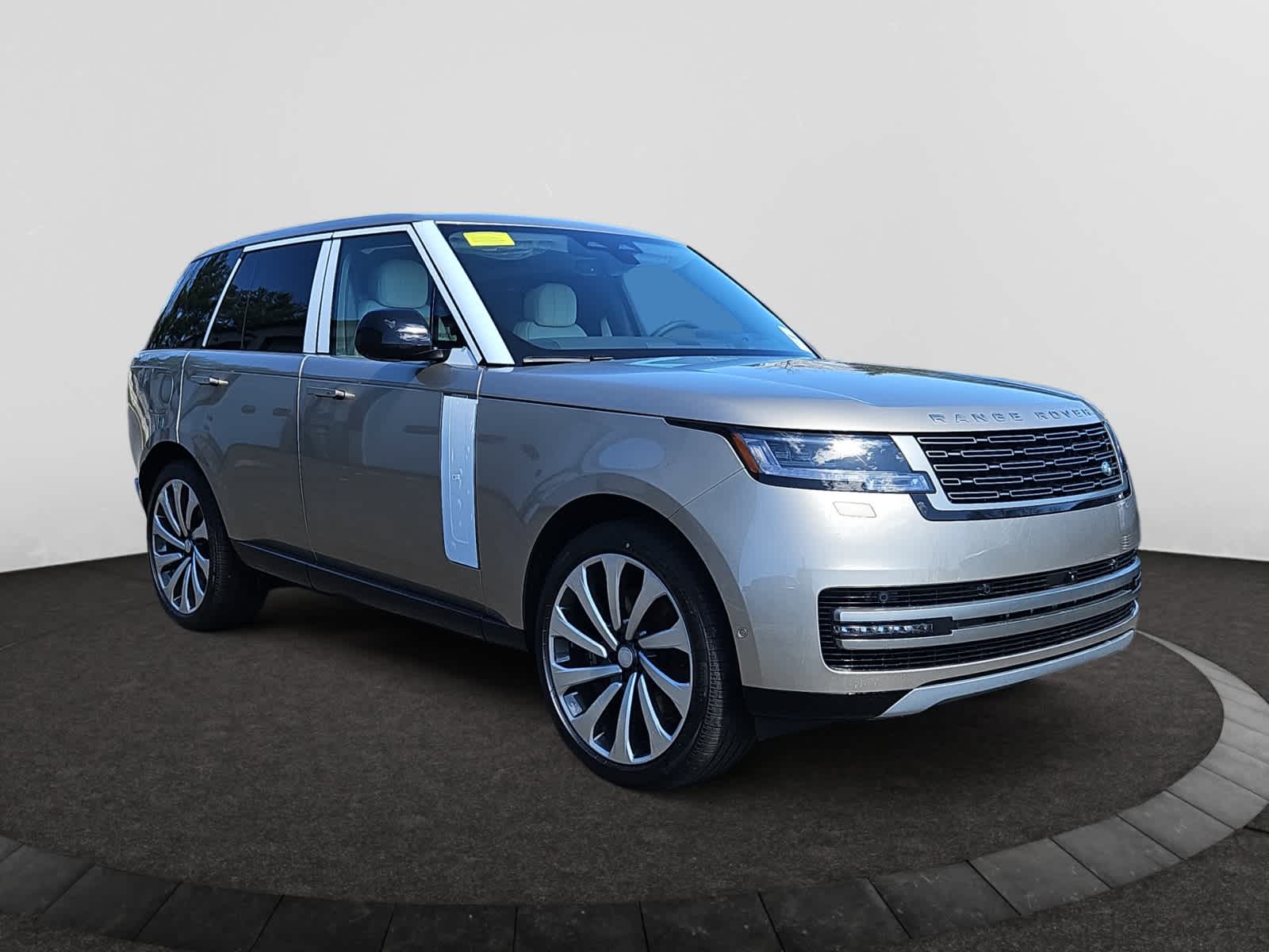 new 2025 Land Rover Range Rover car, priced at $146,655