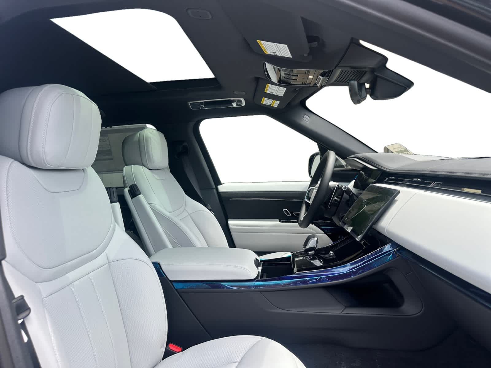 new 2025 Land Rover Range Rover Sport car, priced at $97,345