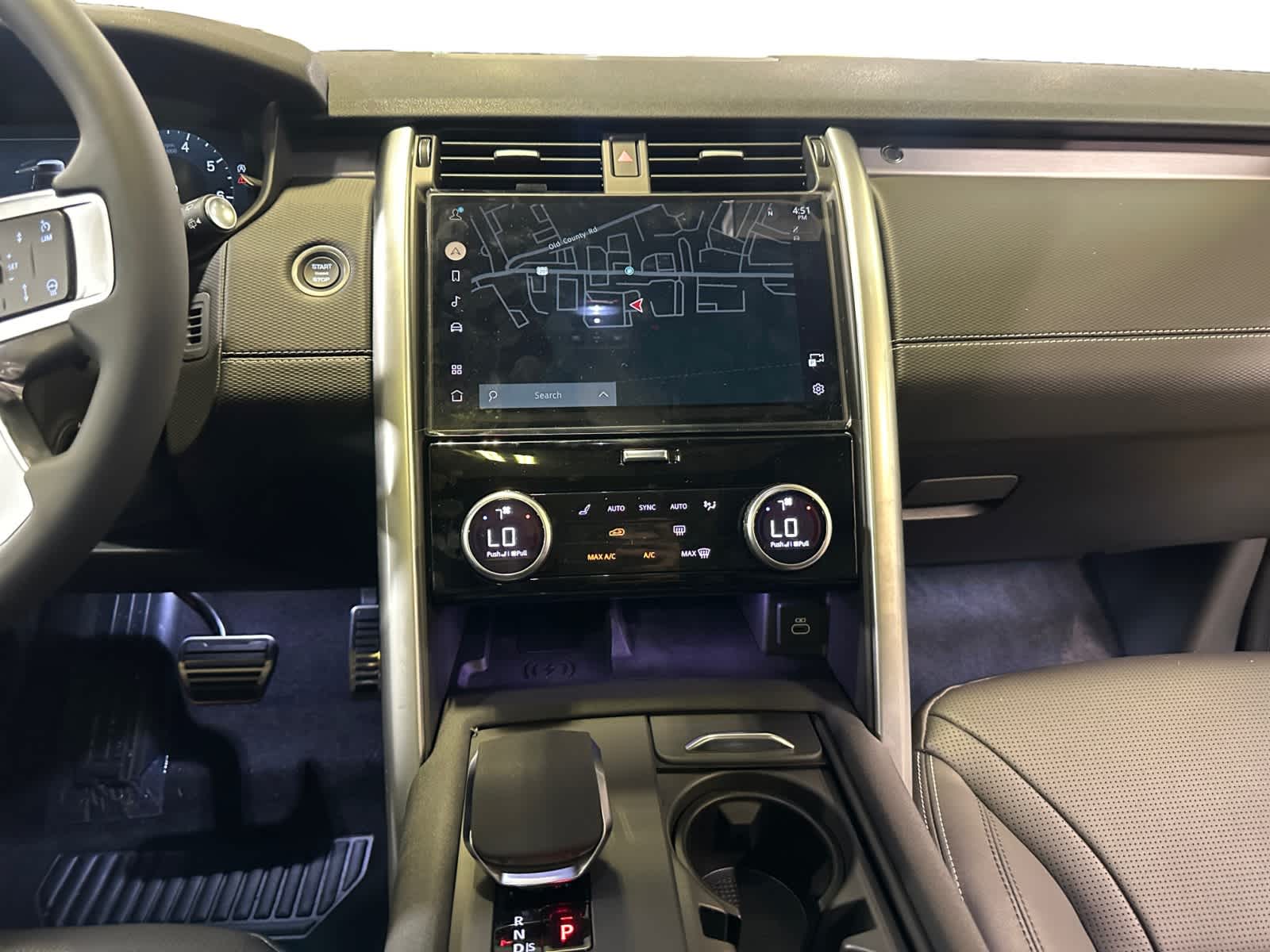 new 2025 Land Rover Discovery car, priced at $82,088