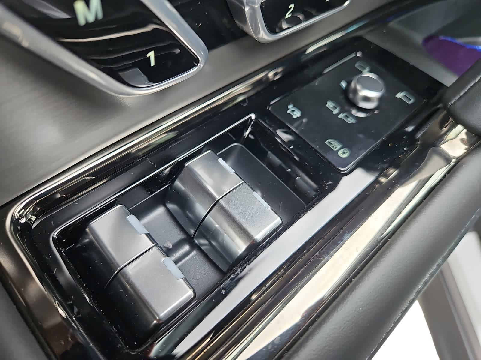 new 2025 Land Rover Range Rover Sport car, priced at $89,650