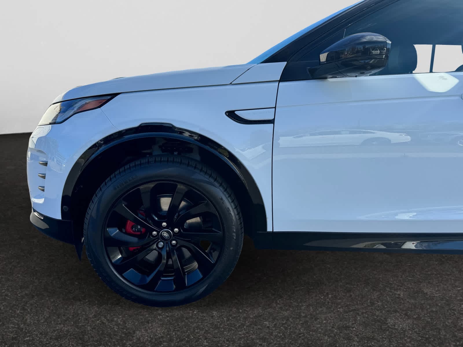 new 2025 Land Rover Discovery Sport car, priced at $59,313