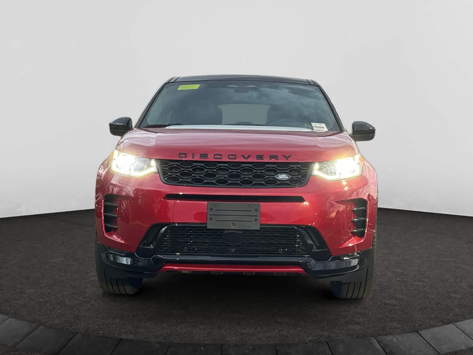 new 2025 Land Rover Discovery Sport car, priced at $61,168