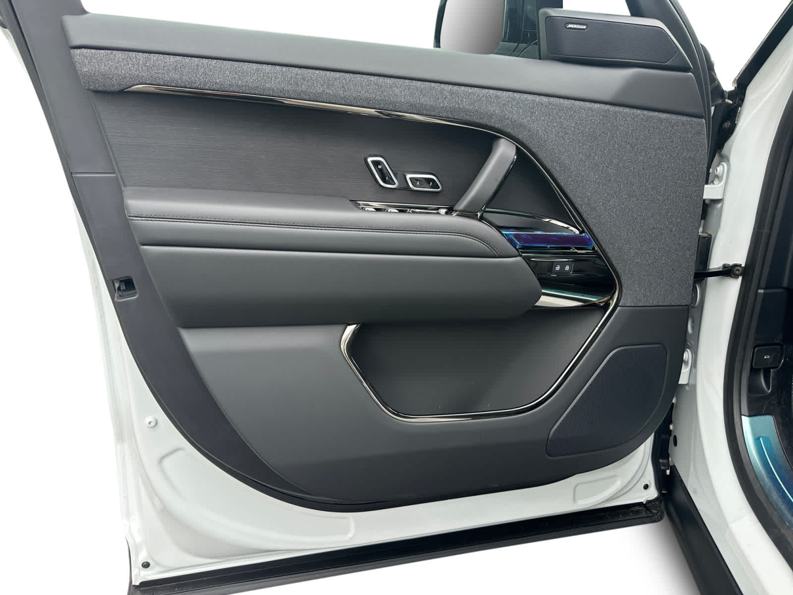 new 2025 Land Rover Range Rover Sport car, priced at $92,265