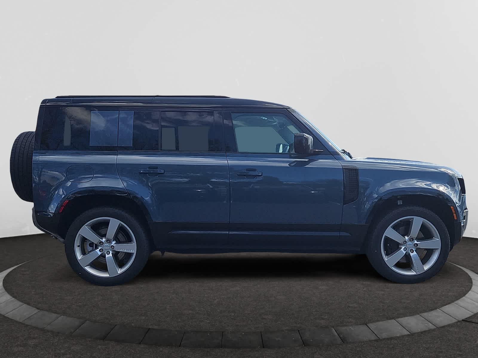 new 2025 Land Rover Defender 110 car, priced at $84,103