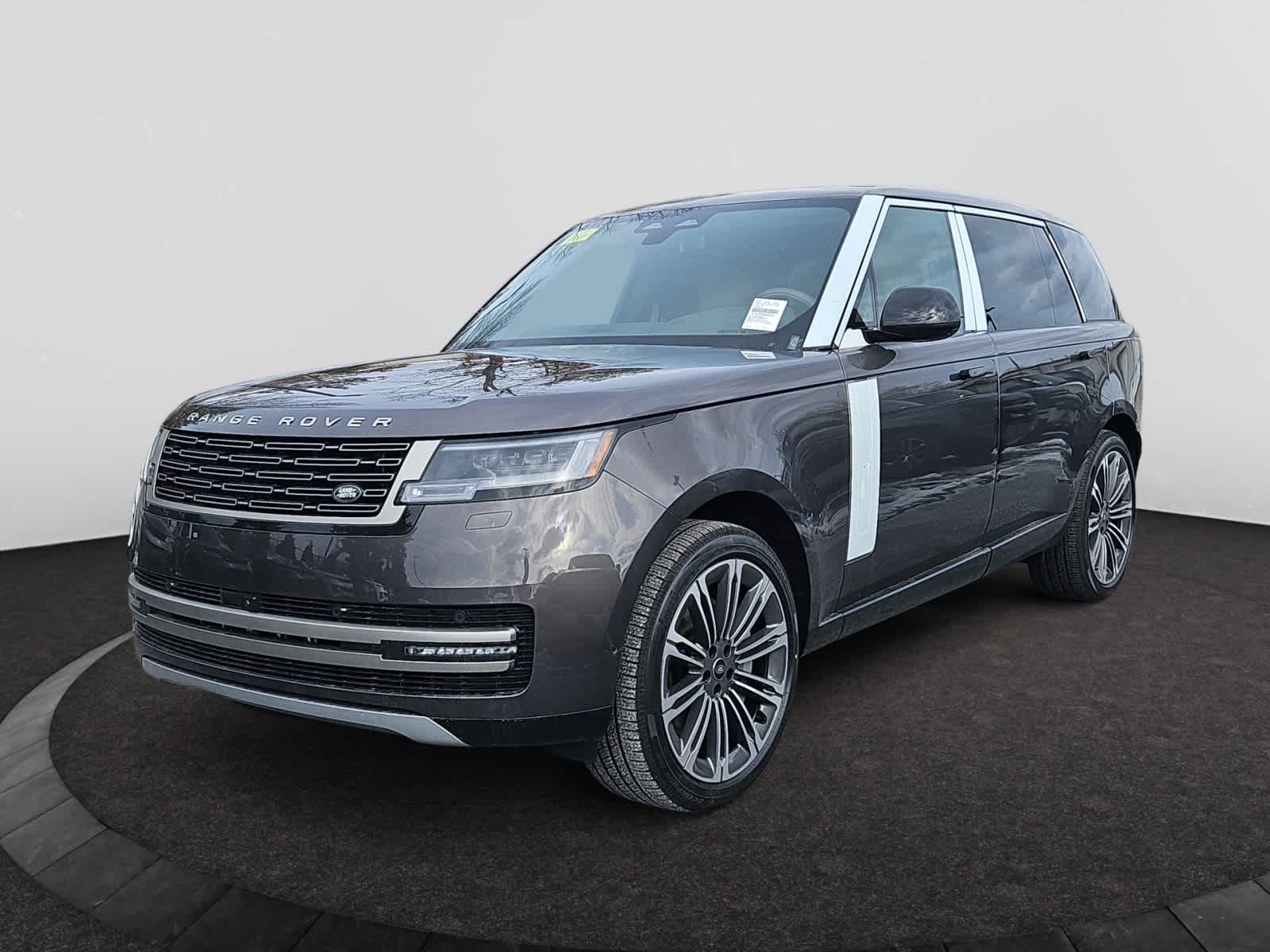 new 2025 Land Rover Range Rover car, priced at $151,860