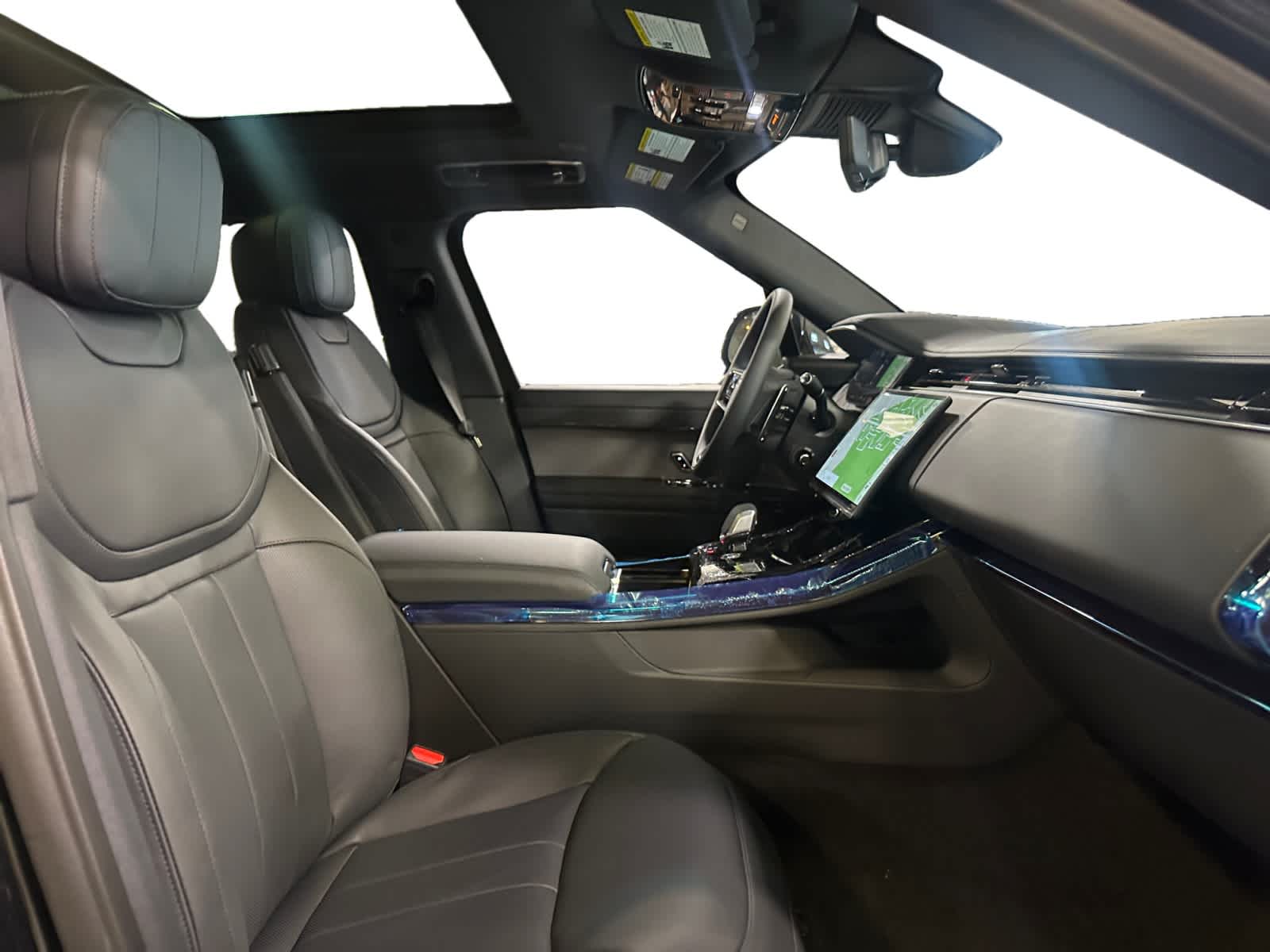 new 2025 Land Rover Range Rover Sport car, priced at $125,220