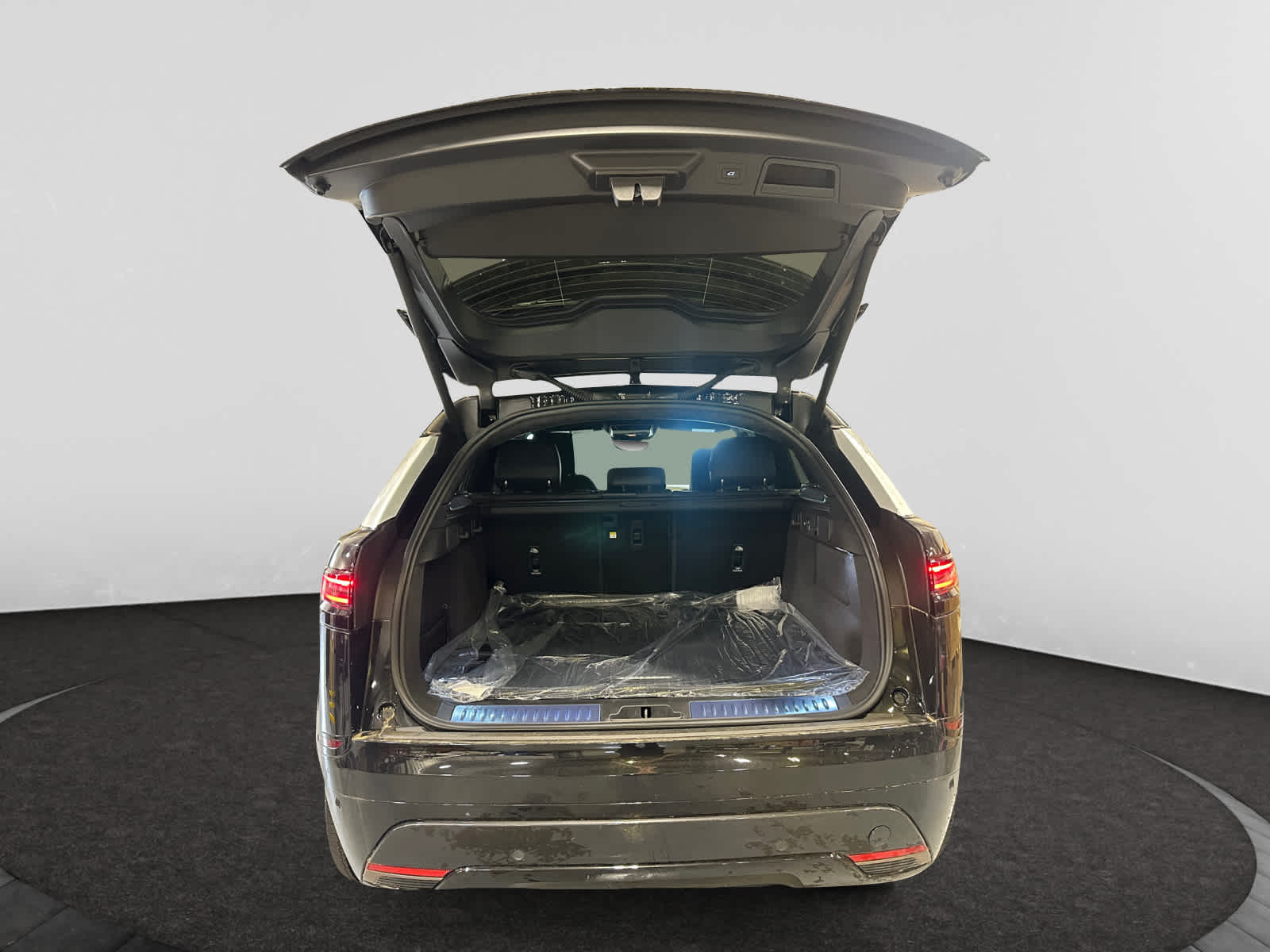 new 2026 Land Rover Range Rover Velar car, priced at $84,695