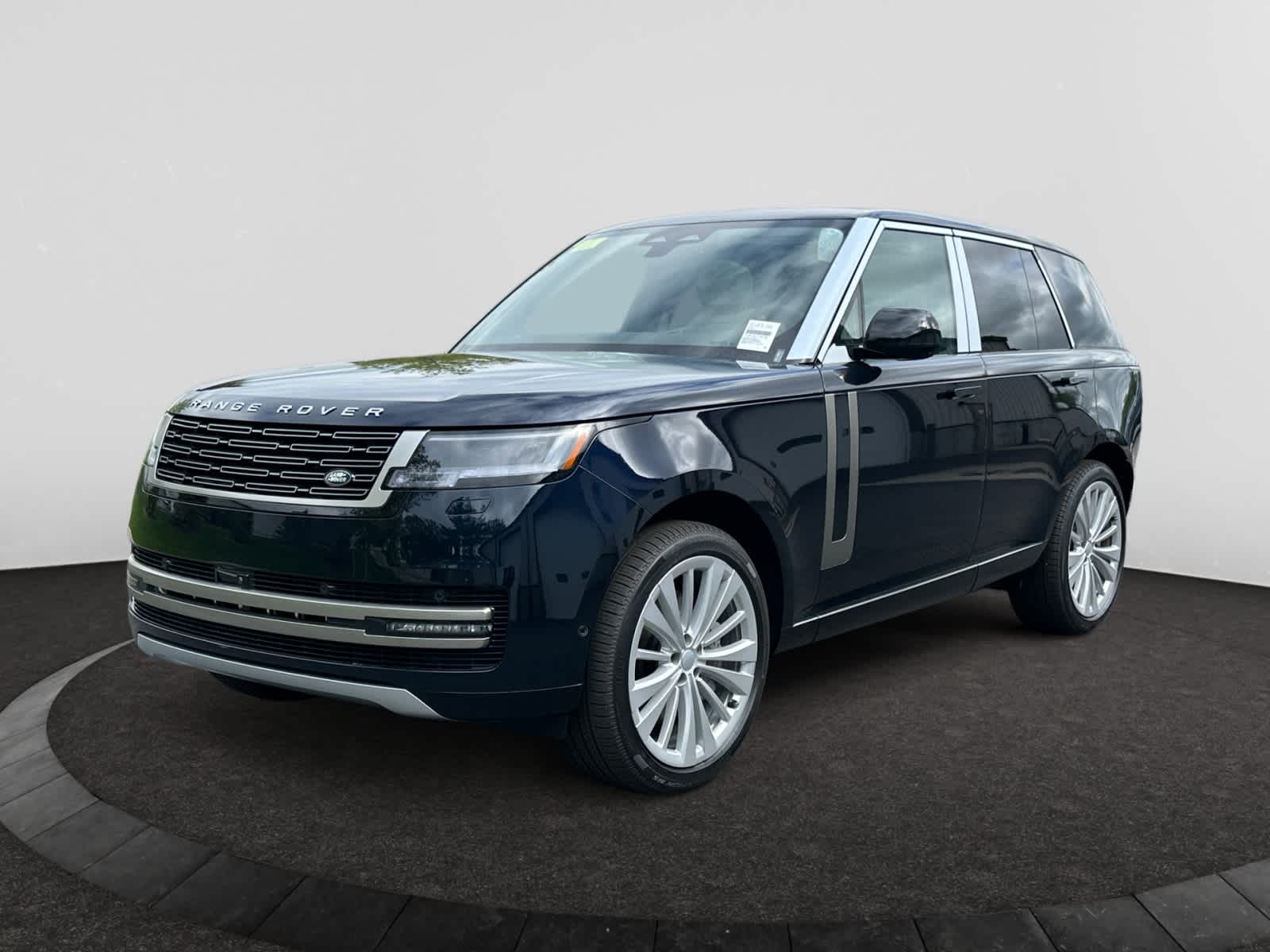 new 2025 Land Rover Range Rover car, priced at $150,015