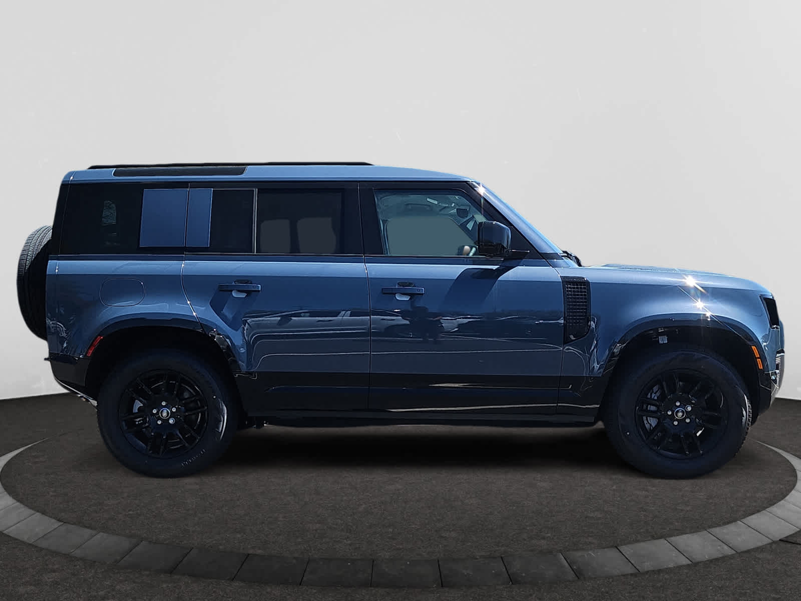 new 2025 Land Rover Defender 110 car, priced at $81,268