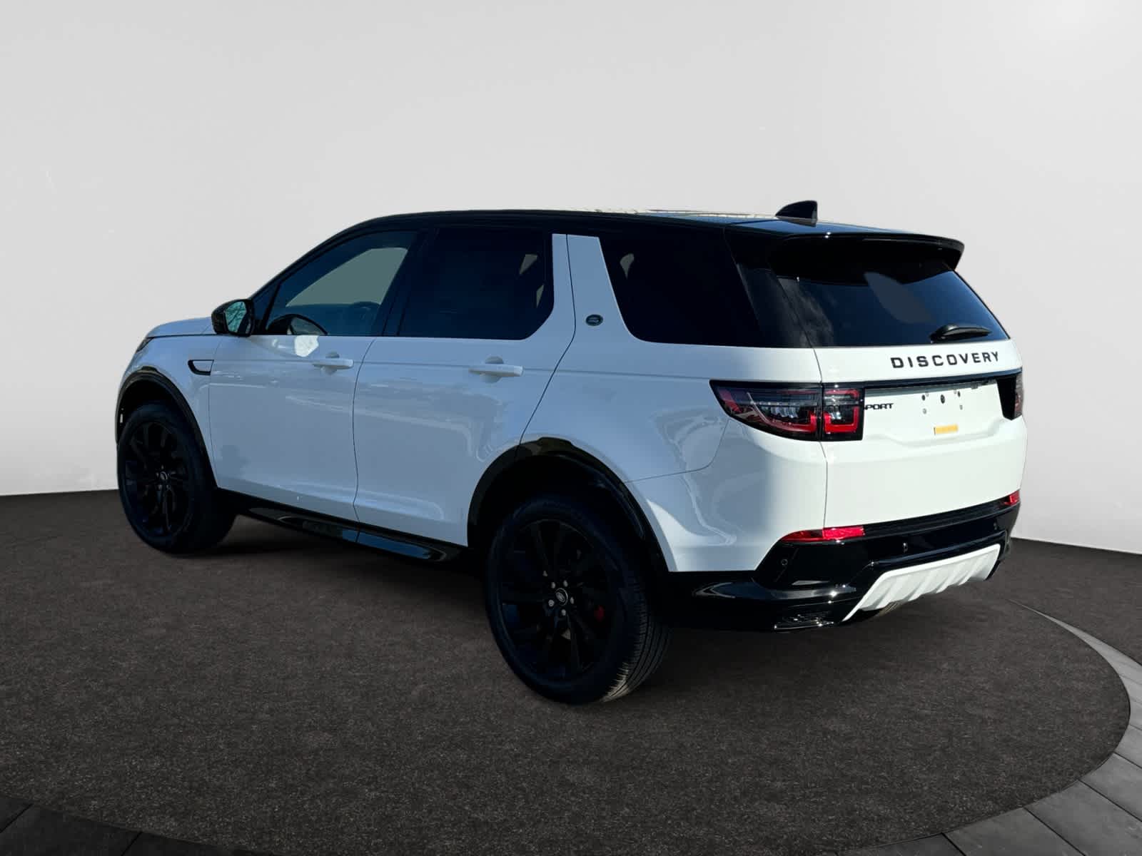 new 2025 Land Rover Discovery Sport car, priced at $59,313