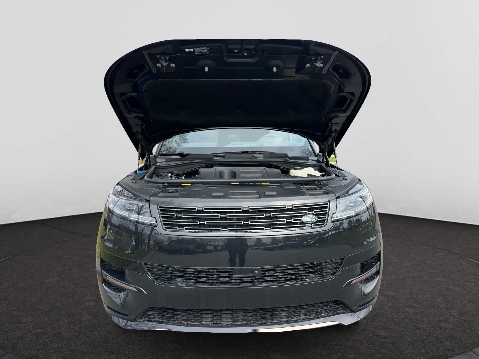 new 2025 Land Rover Range Rover Sport car, priced at $97,550