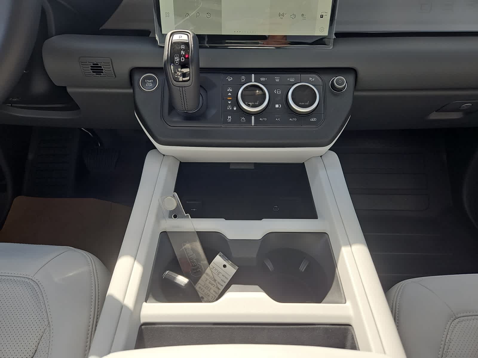 new 2025 Land Rover Defender 110 car, priced at $84,103