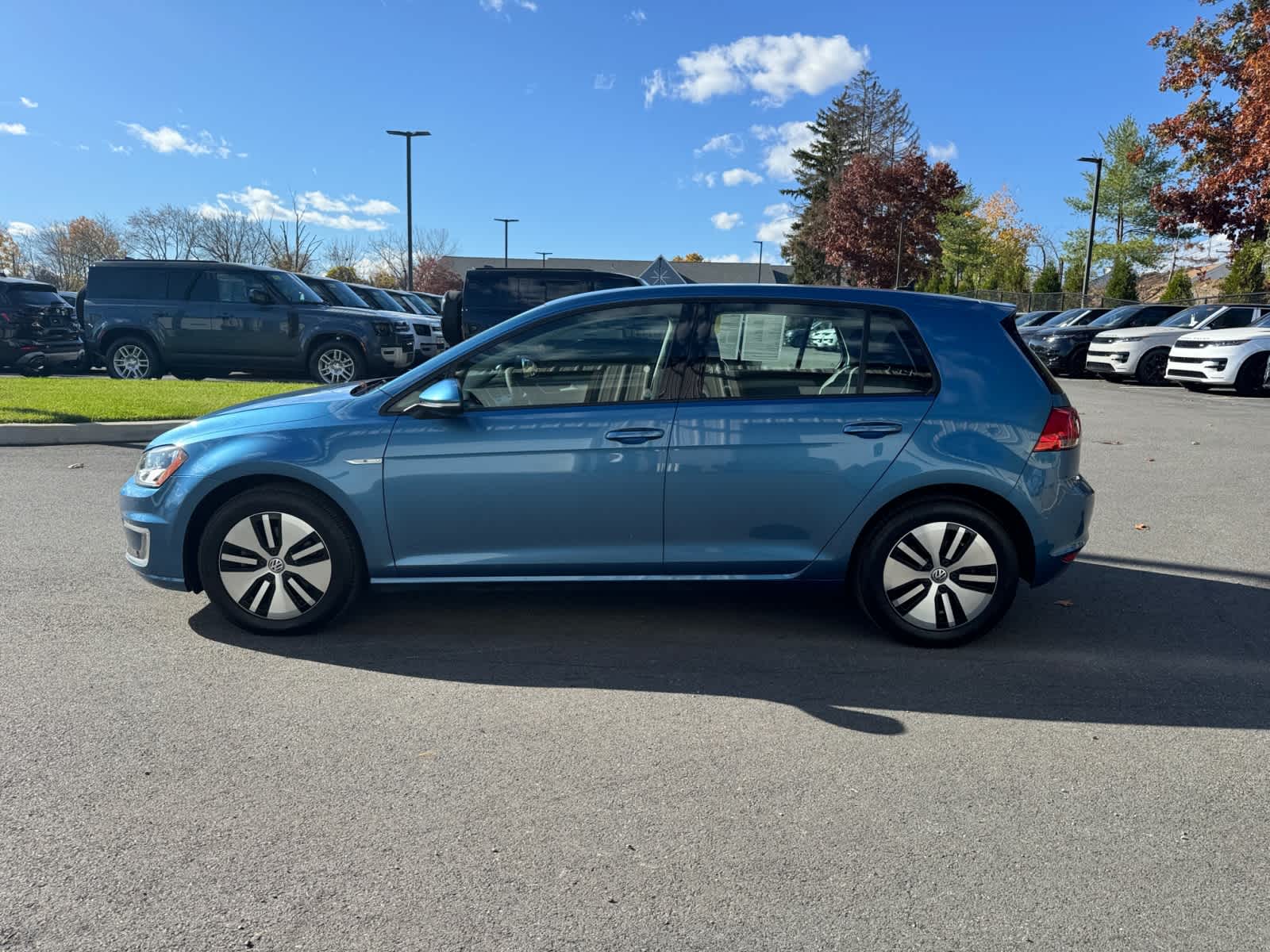 used 2016 Volkswagen e-Golf car, priced at $11,798