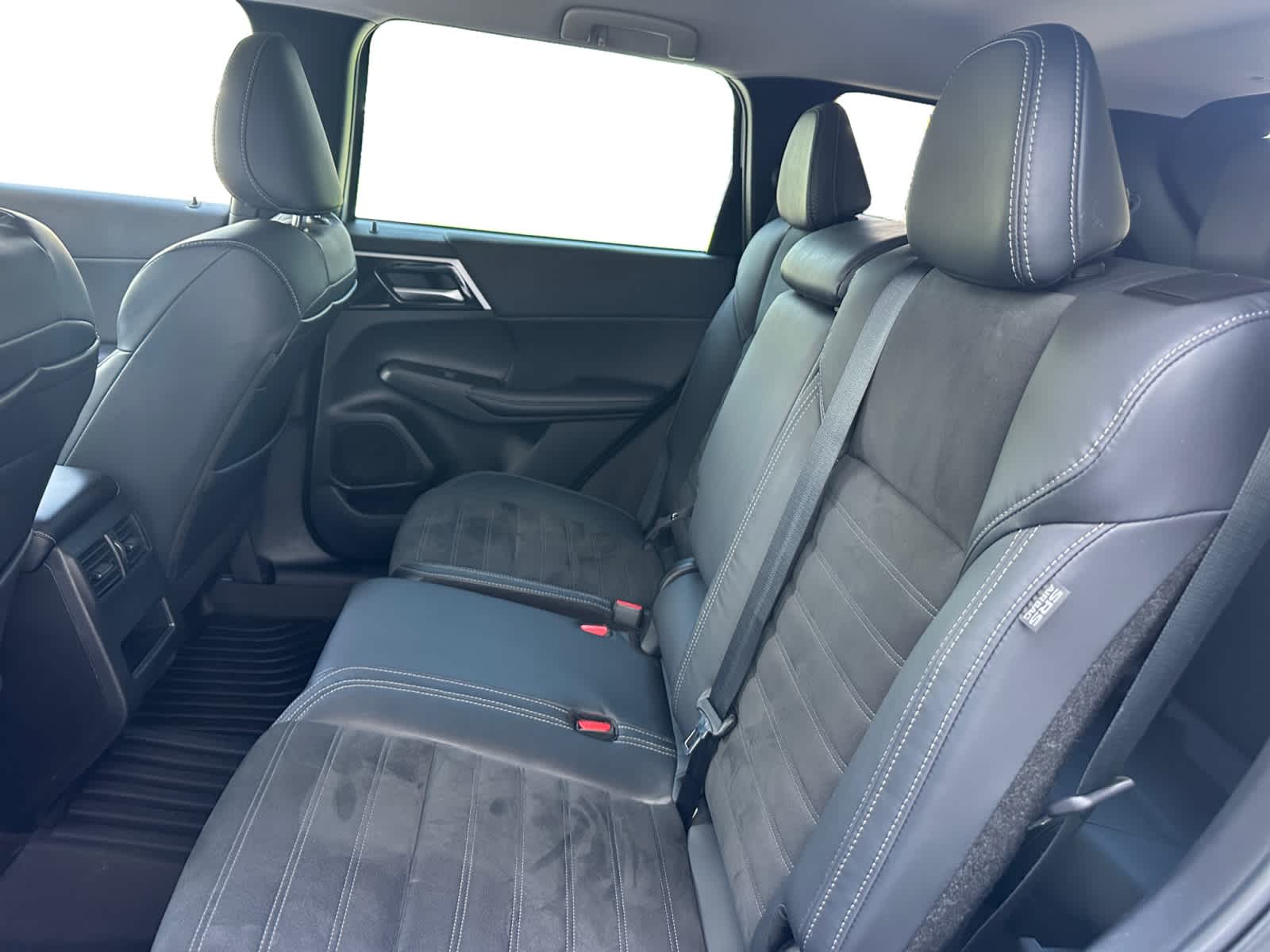 used 2022 Mitsubishi Outlander car, priced at $25,598