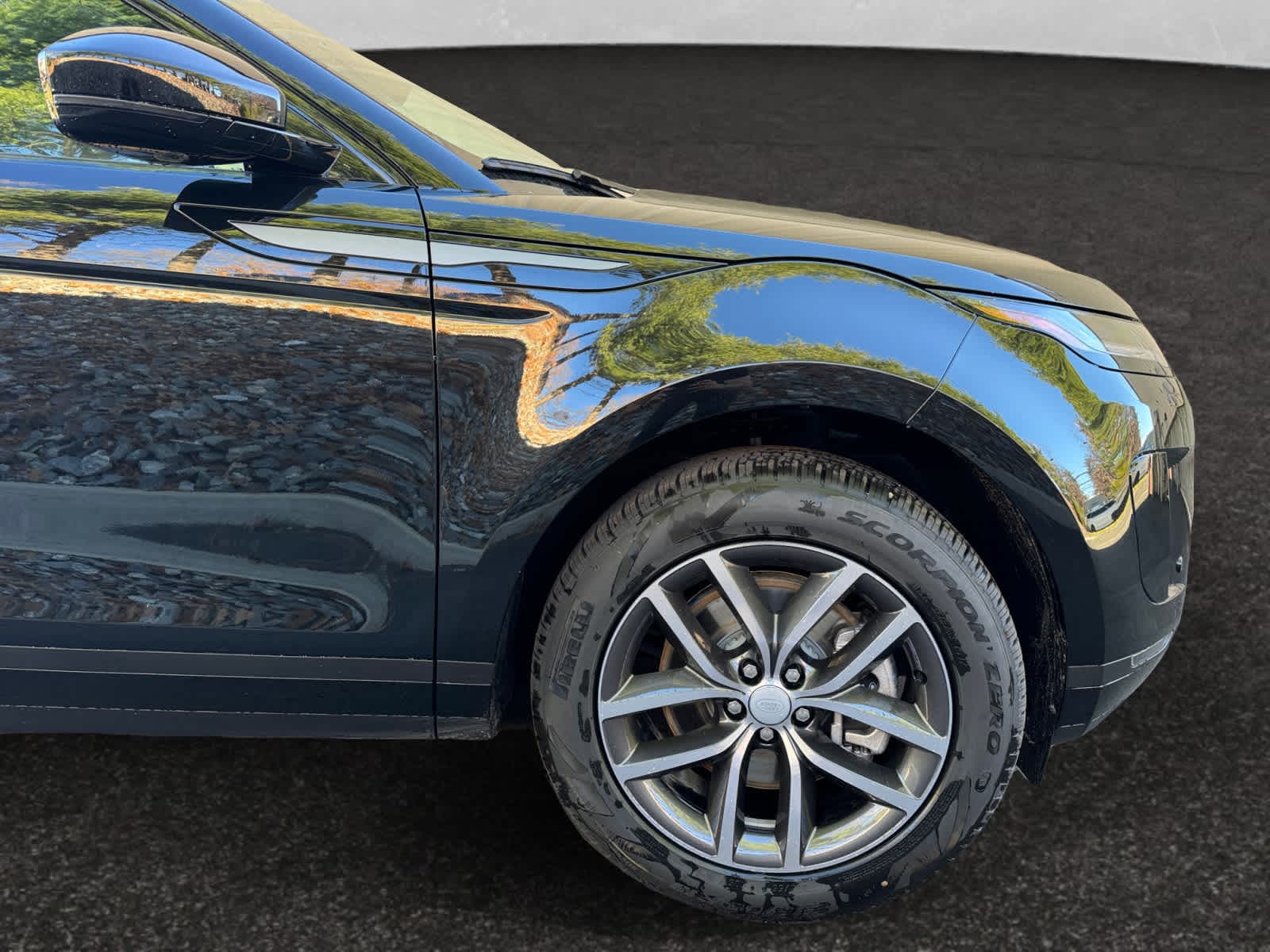 new 2025 Land Rover Range Rover Evoque car, priced at $55,610