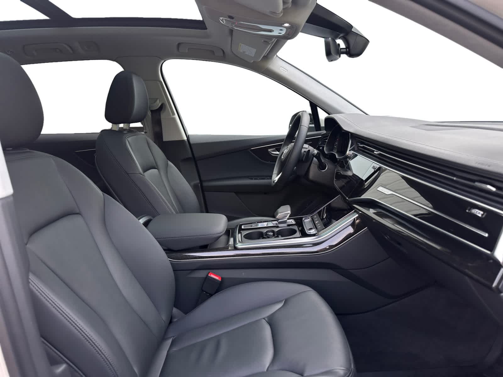used 2023 Audi Q7 car, priced at $40,998