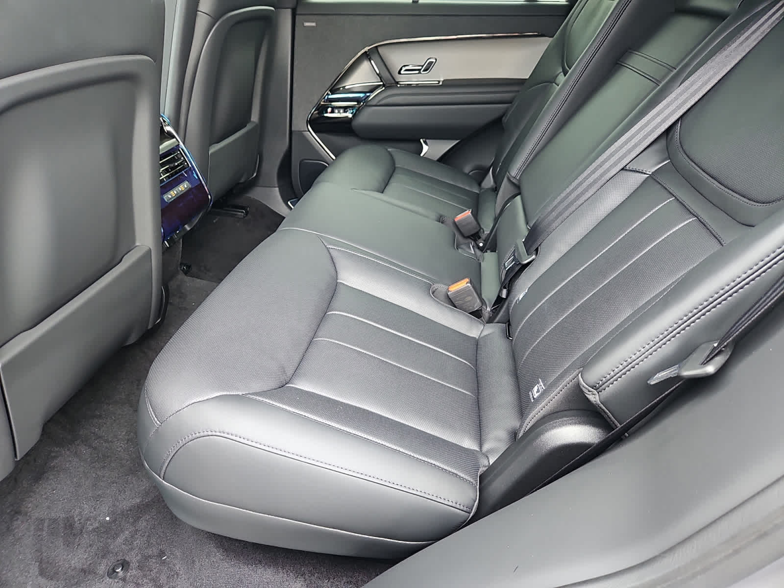 new 2025 Land Rover Range Rover Sport car, priced at $89,650
