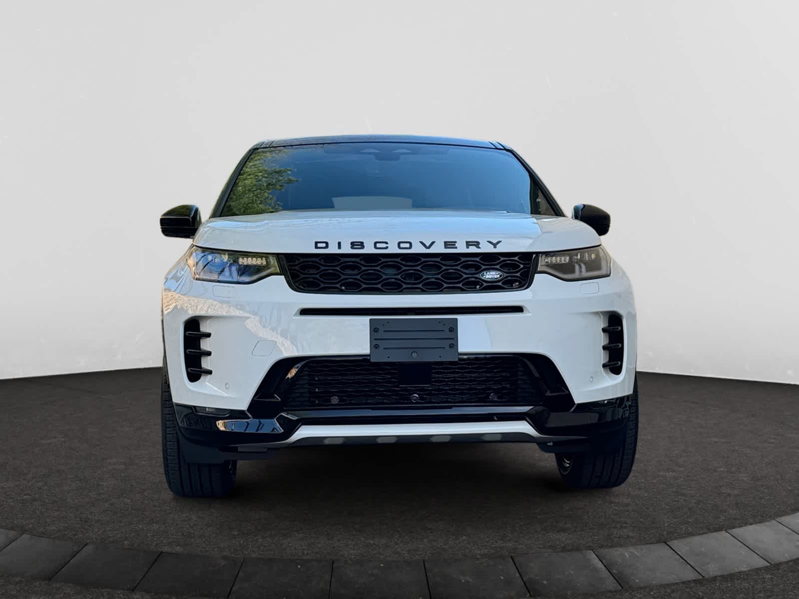 new 2025 Land Rover Discovery Sport car, priced at $59,313