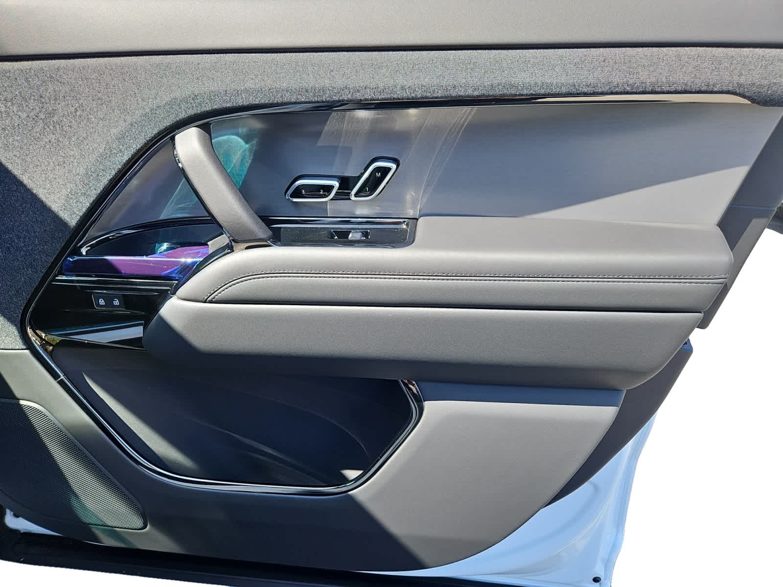 new 2025 Land Rover Range Rover Sport car, priced at $89,150