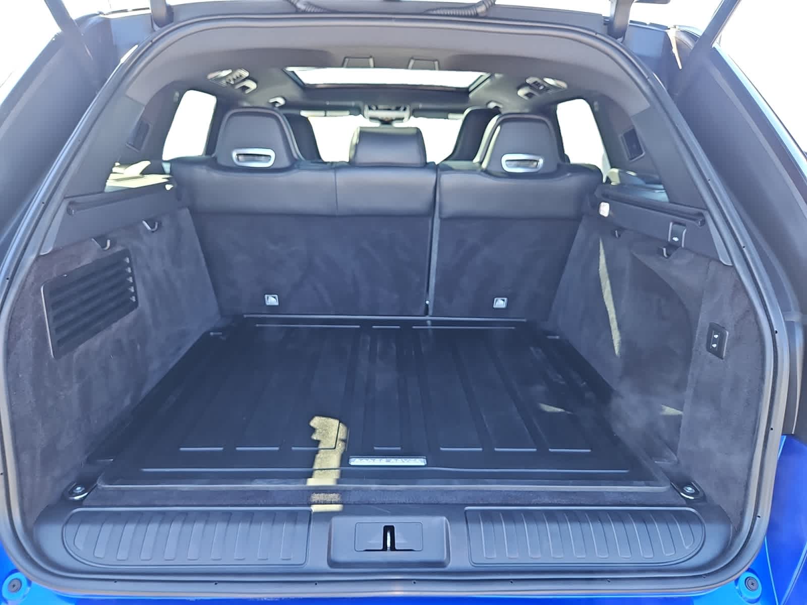 used 2022 Land Rover Range Rover Sport car, priced at $70,498