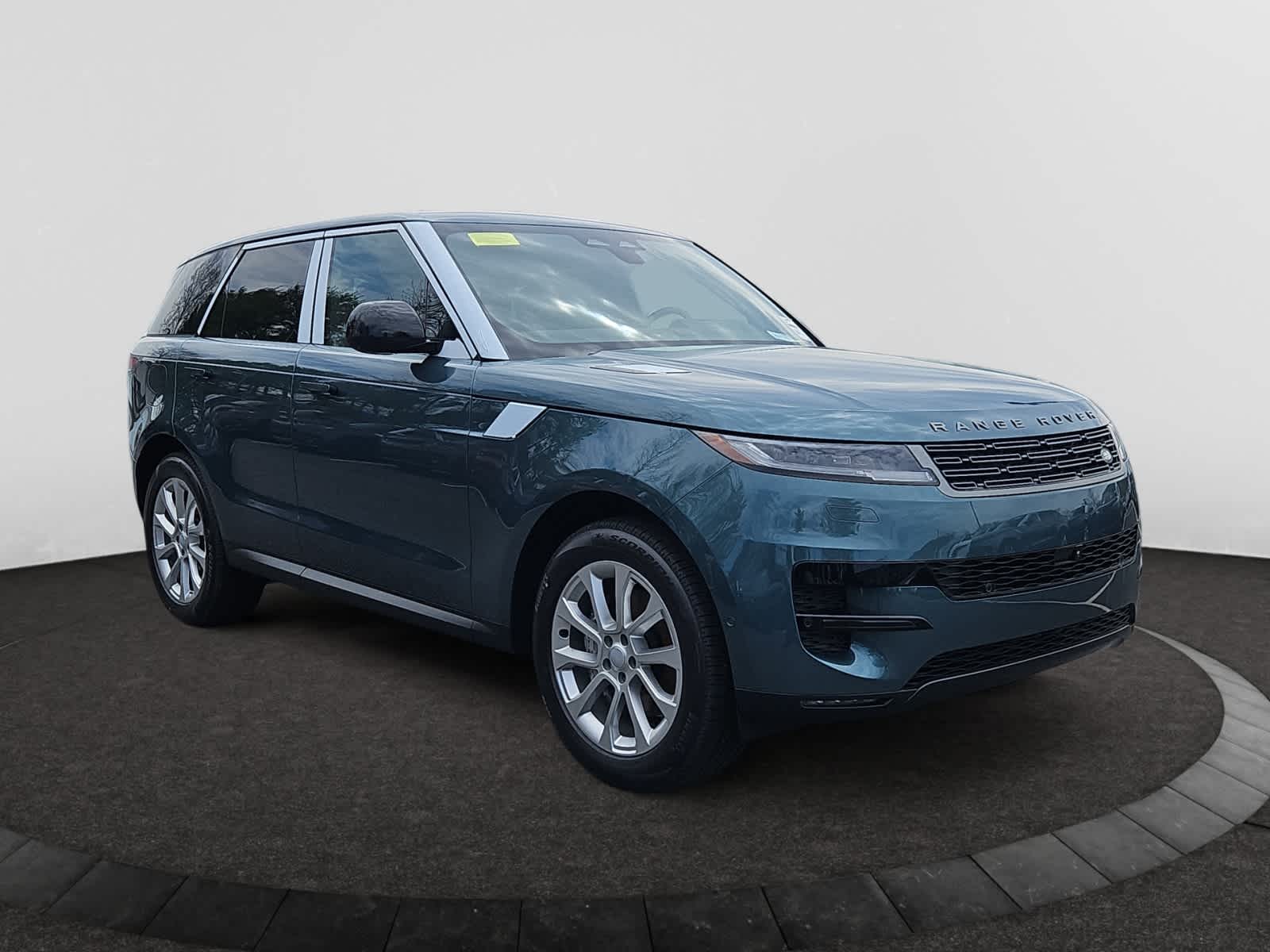 new 2025 Land Rover Range Rover Sport car, priced at $89,010