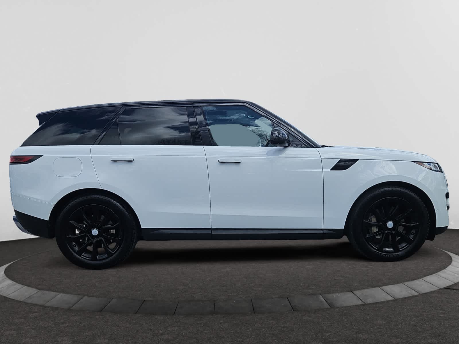 used 2024 Land Rover Range Rover Sport car, priced at $79,998
