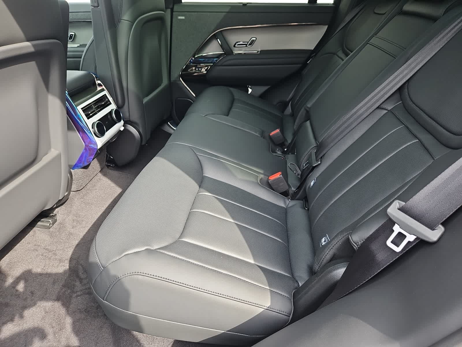 new 2025 Land Rover Range Rover Sport car, priced at $106,935