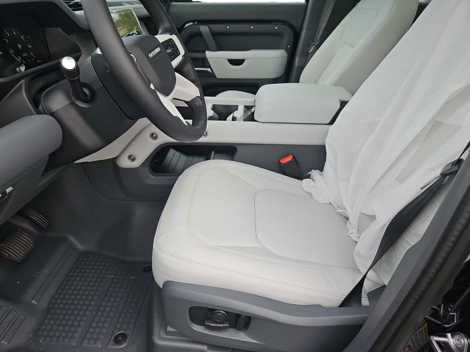 new 2025 Land Rover Defender 110 car, priced at $83,613