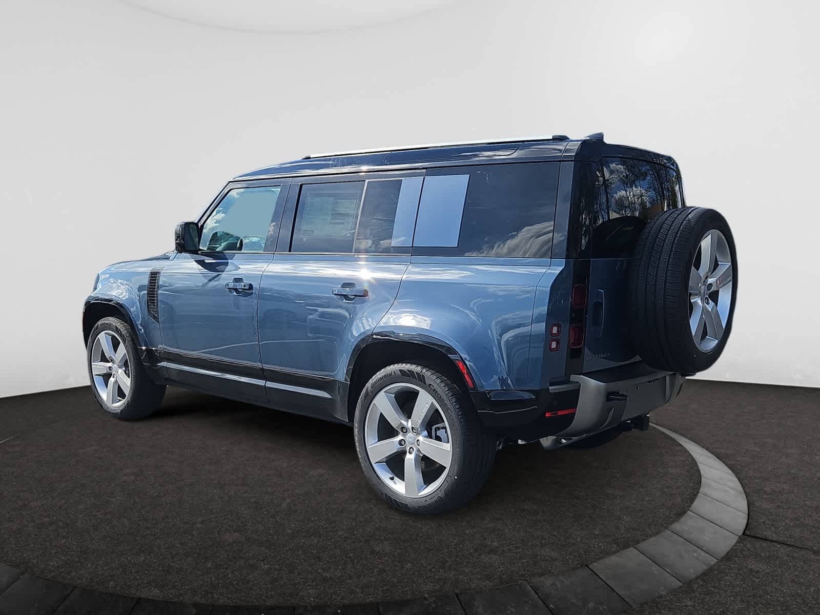 new 2025 Land Rover Defender 110 car, priced at $84,103