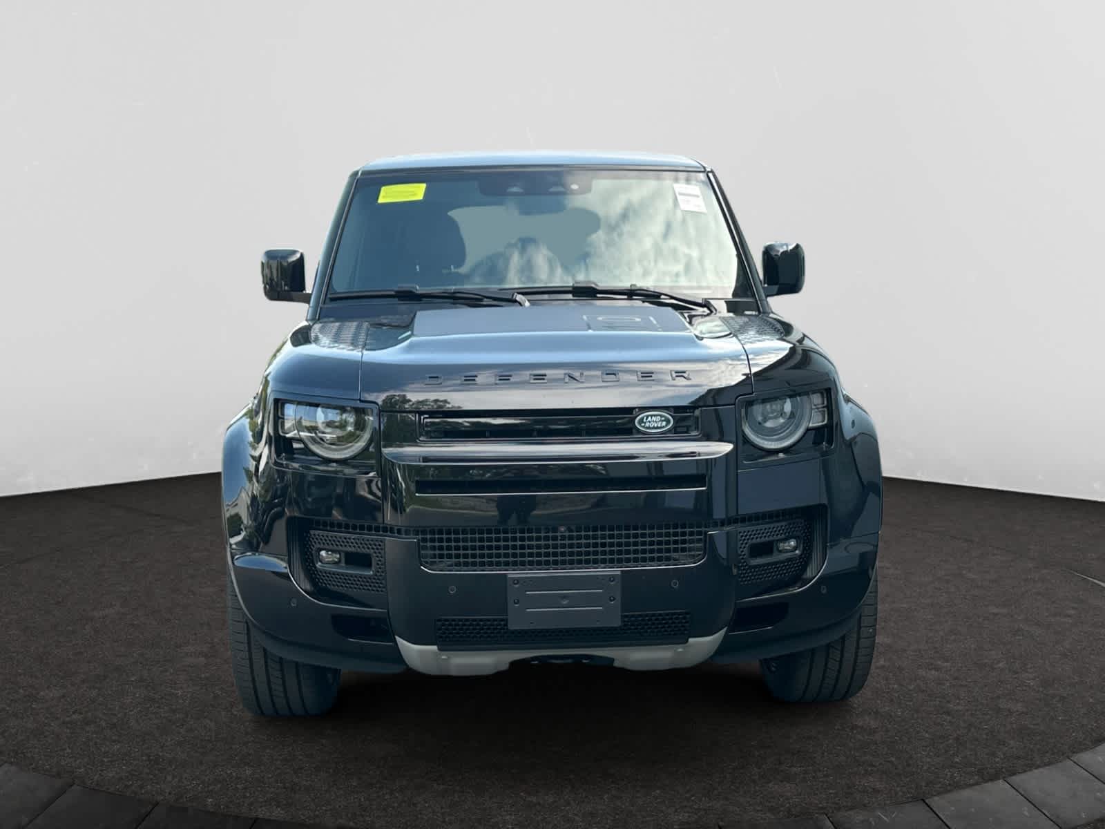 new 2025 Land Rover Defender 110 car, priced at $118,518