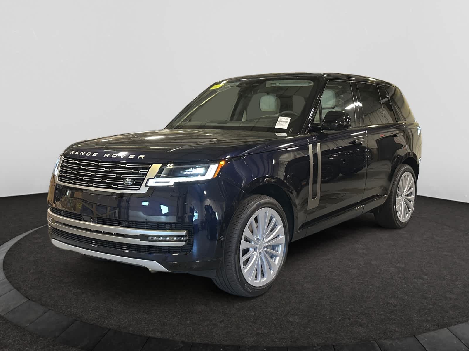 new 2025 Land Rover Range Rover car, priced at $150,015