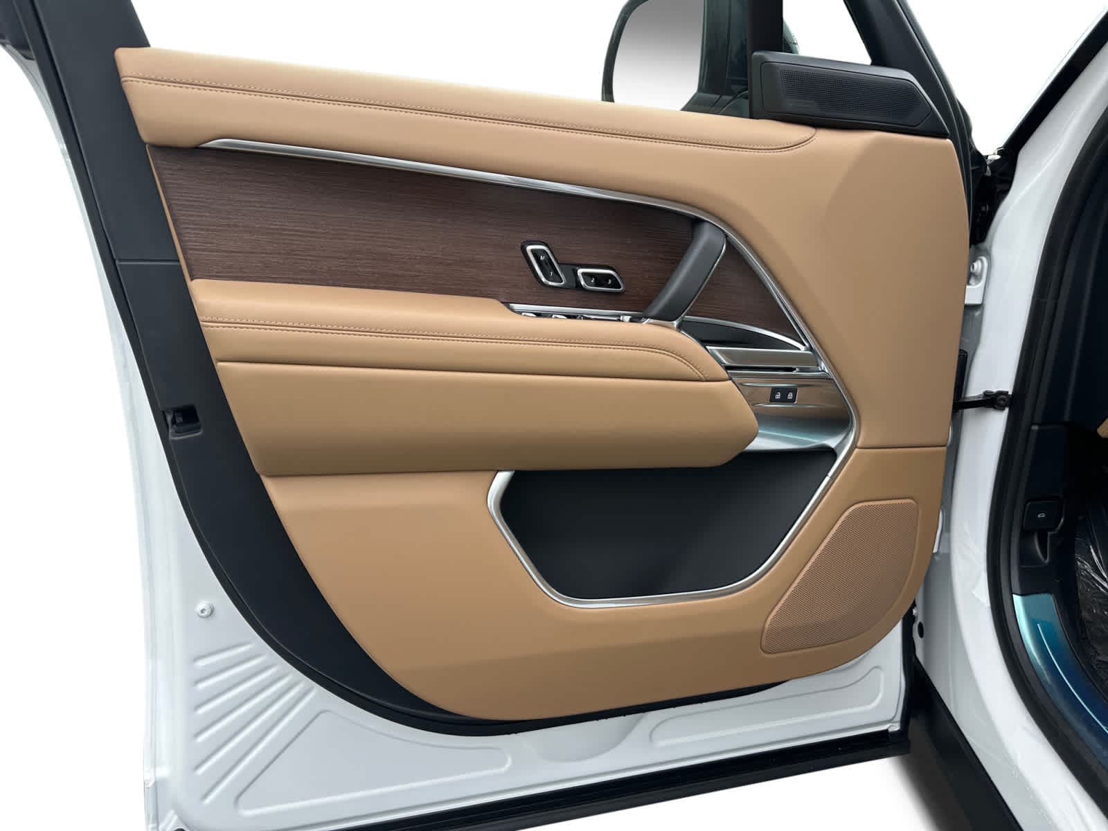 new 2025 Land Rover Range Rover car, priced at $141,730
