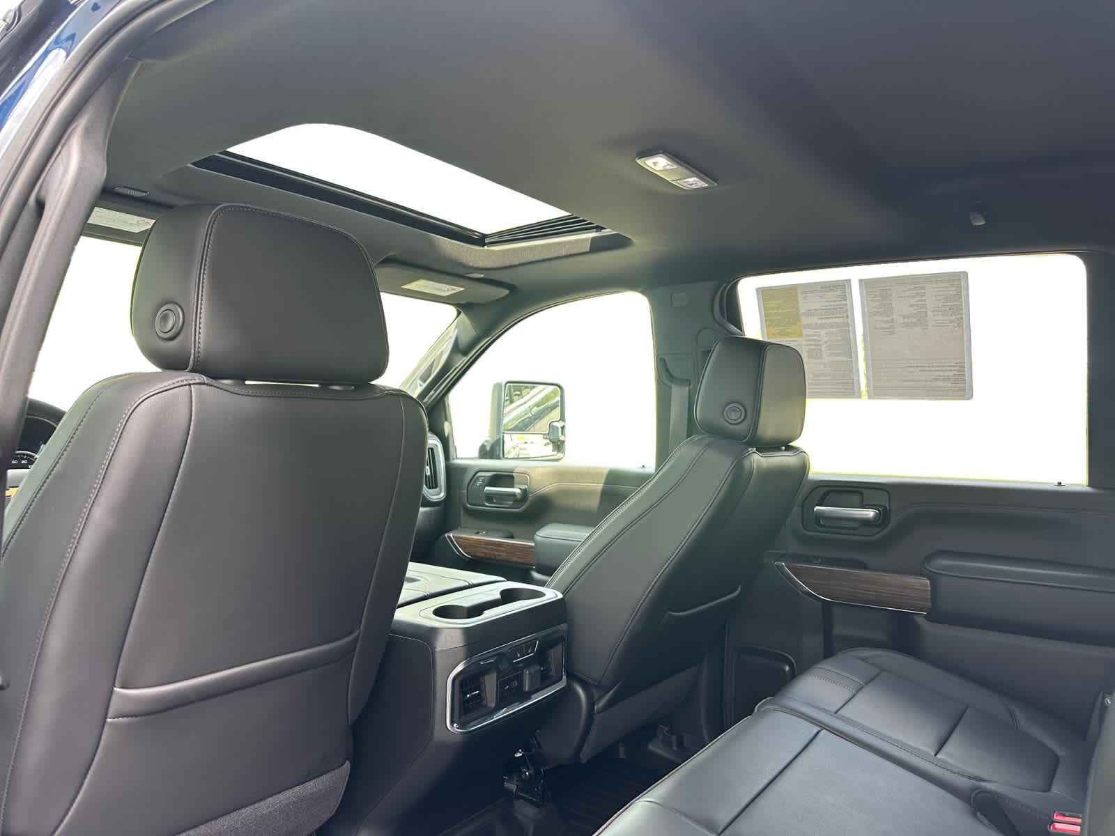 used 2022 Chevrolet Silverado 2500 HD car, priced at $59,998