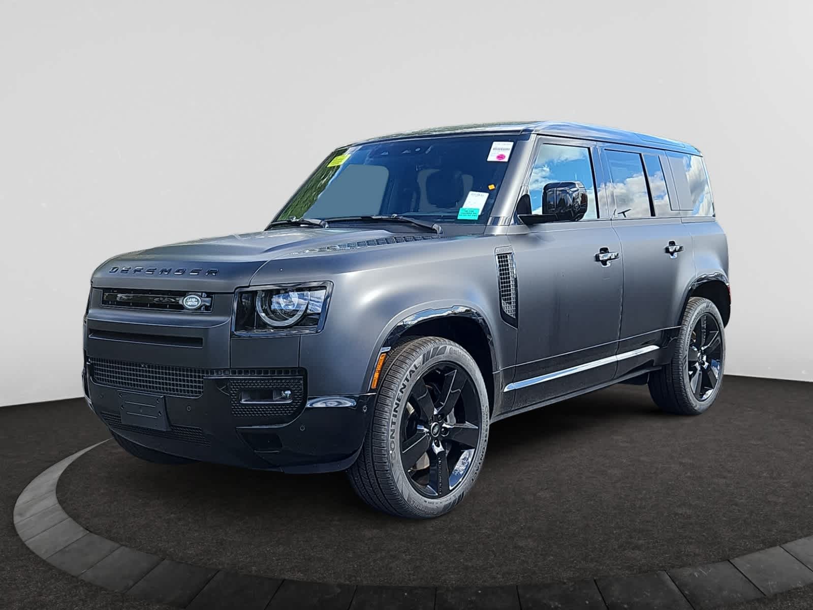 new 2025 Land Rover Defender 110 car, priced at $114,513