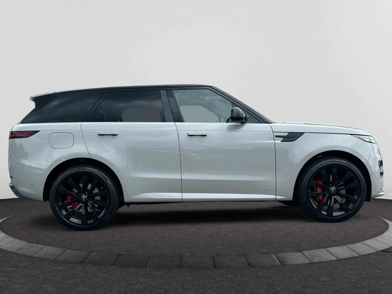 new 2025 Land Rover Range Rover Sport car, priced at $107,470
