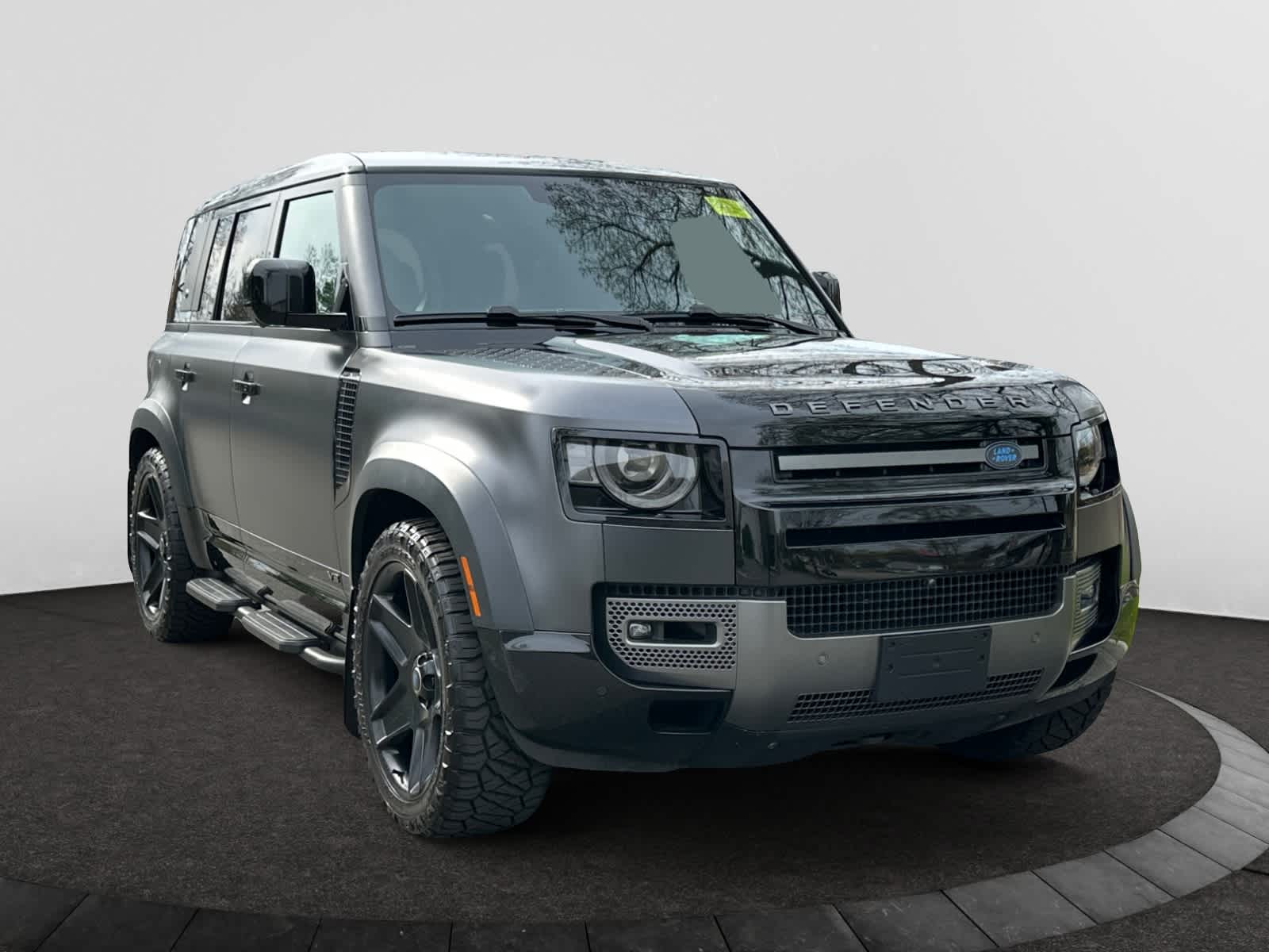 used 2022 Land Rover Defender 110 car, priced at $83,998