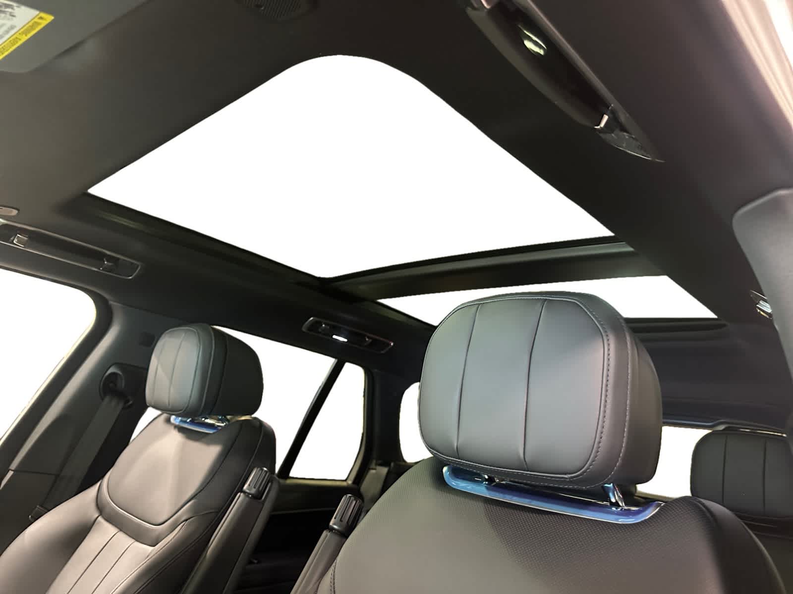 new 2025 Land Rover Range Rover car, priced at $155,610