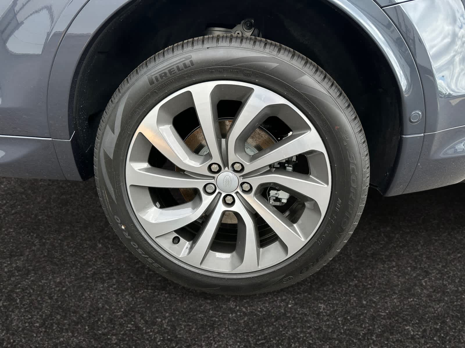 new 2025 Land Rover Discovery Sport car, priced at $55,458