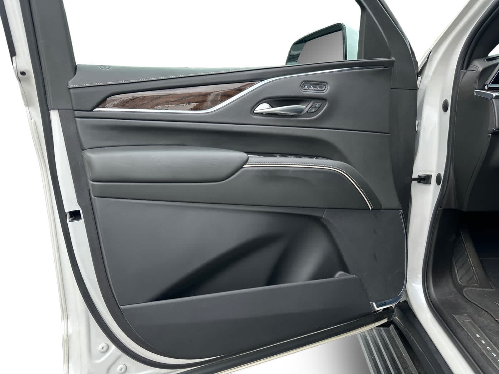 used 2021 Cadillac Escalade car, priced at $57,998