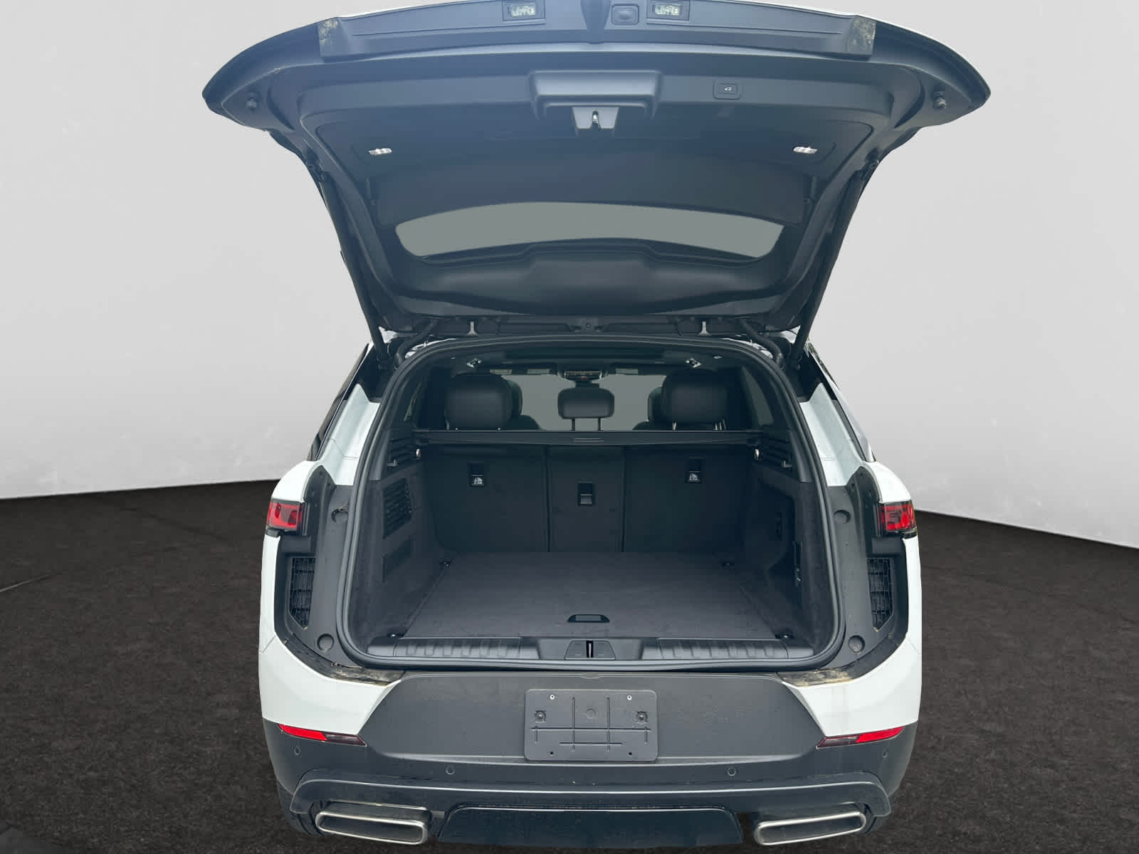 new 2025 Land Rover Range Rover Sport car, priced at $92,265