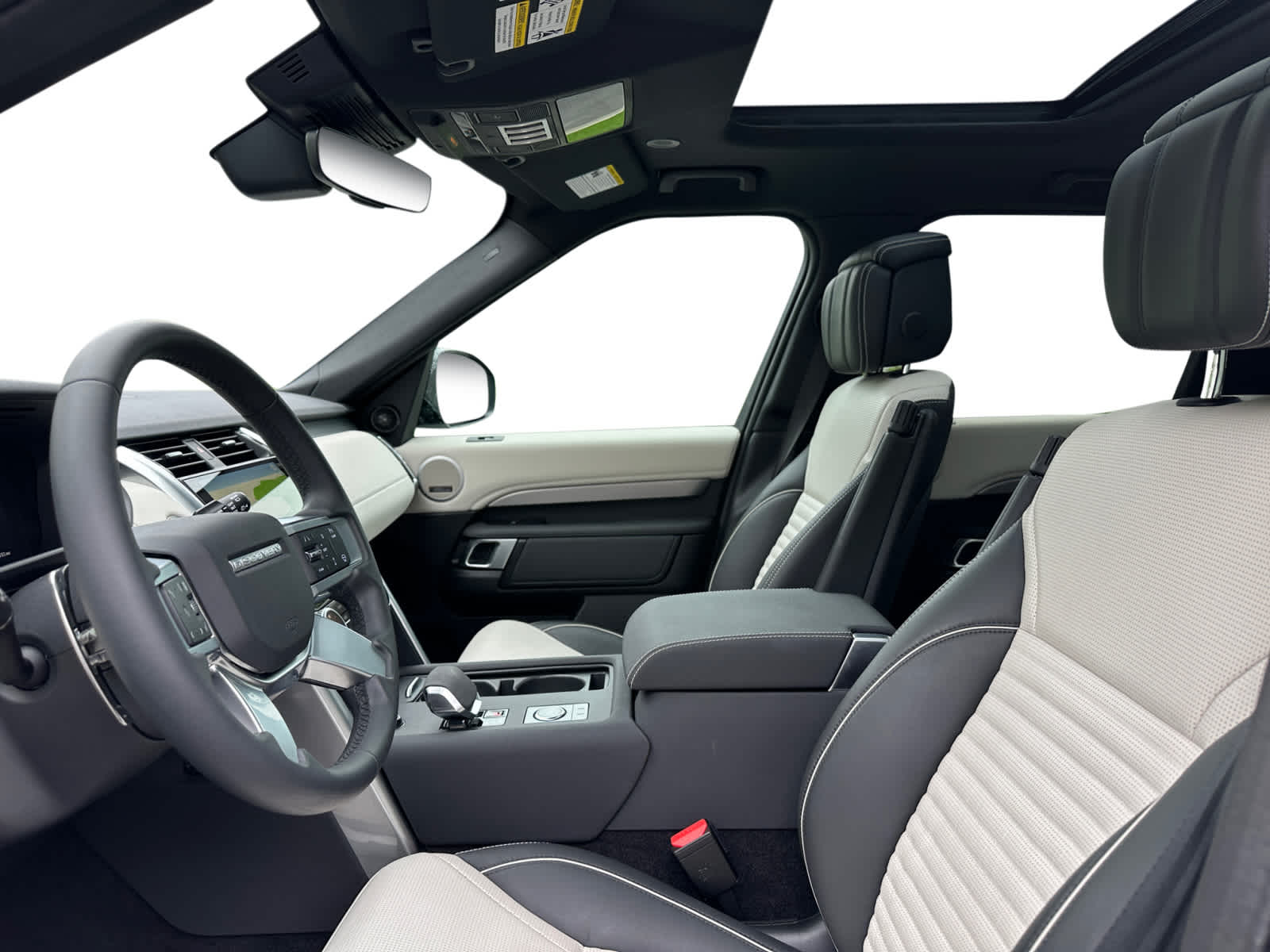 used 2024 Land Rover Discovery car, priced at $59,998