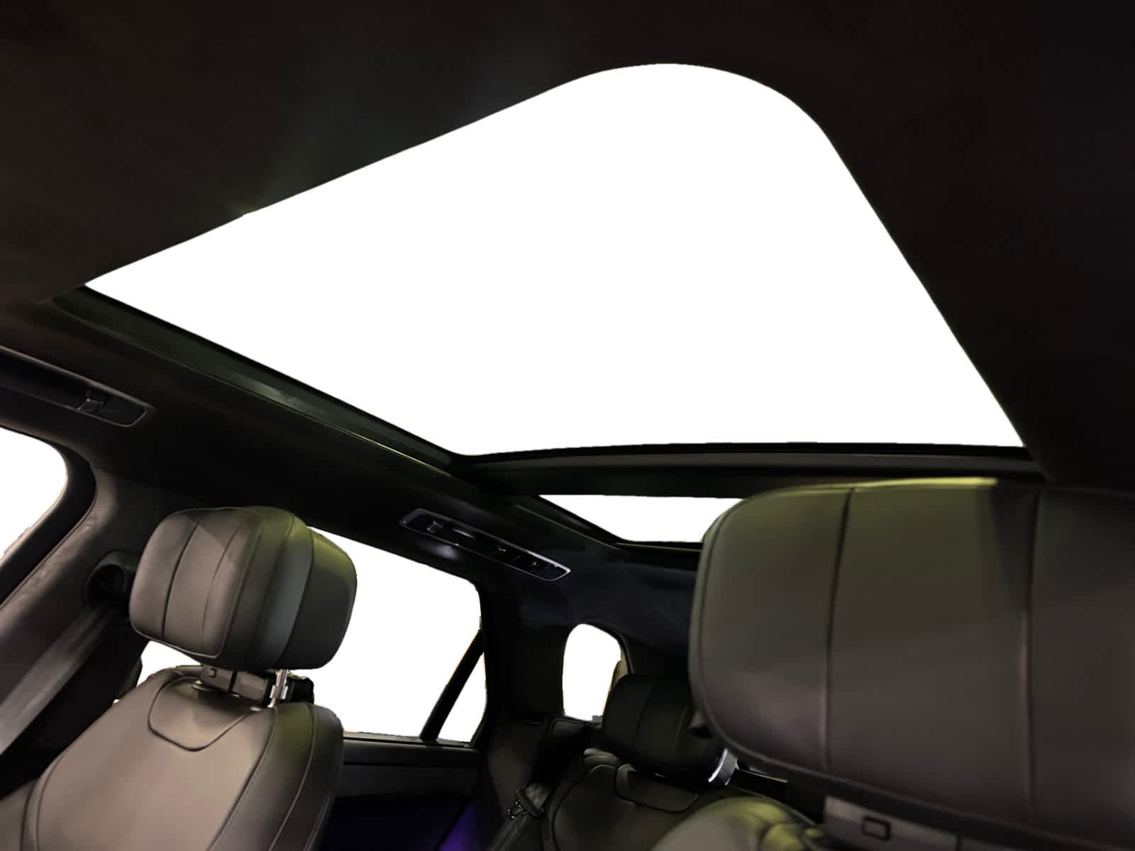 new 2025 Land Rover Range Rover Sport car, priced at $142,685