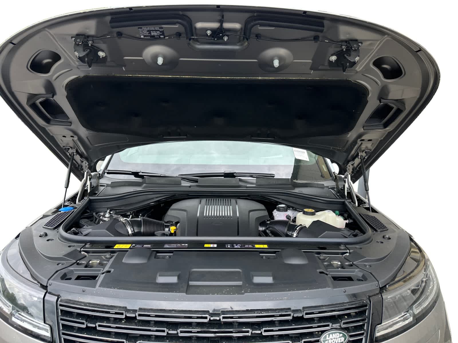 new 2025 Land Rover Range Rover Sport car, priced at $144,115