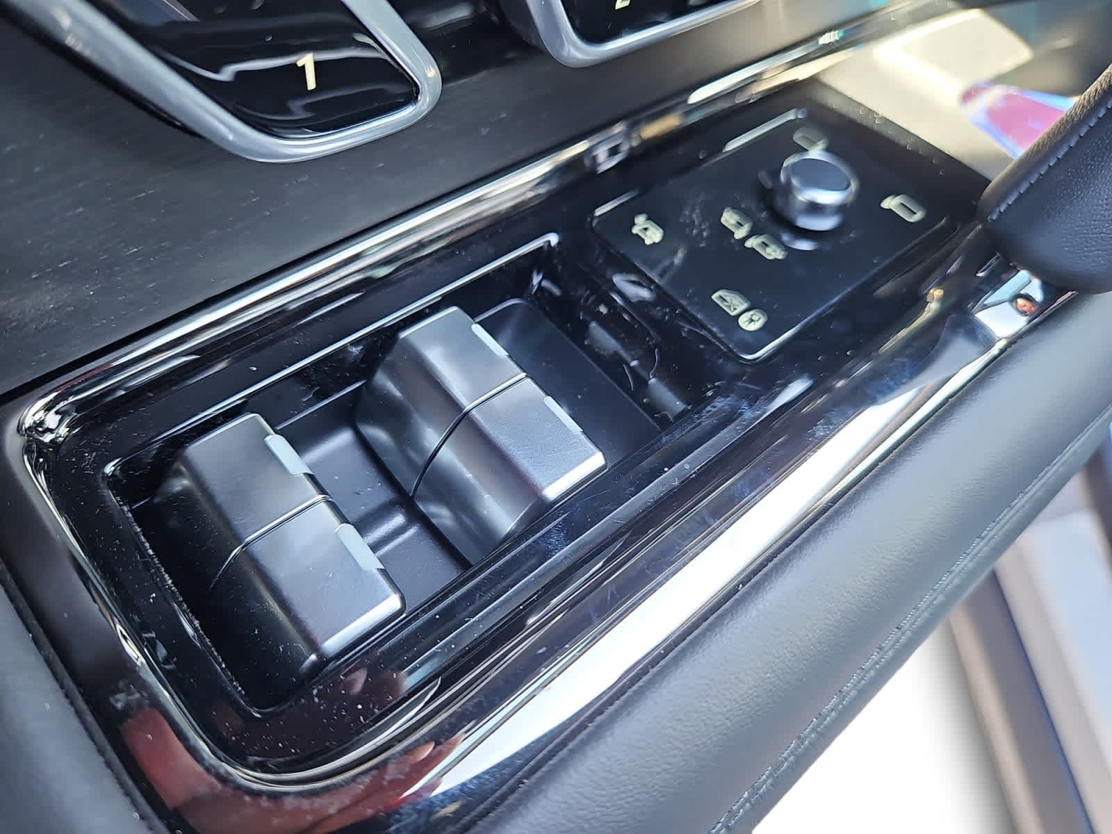 new 2025 Land Rover Range Rover Sport car, priced at $125,230