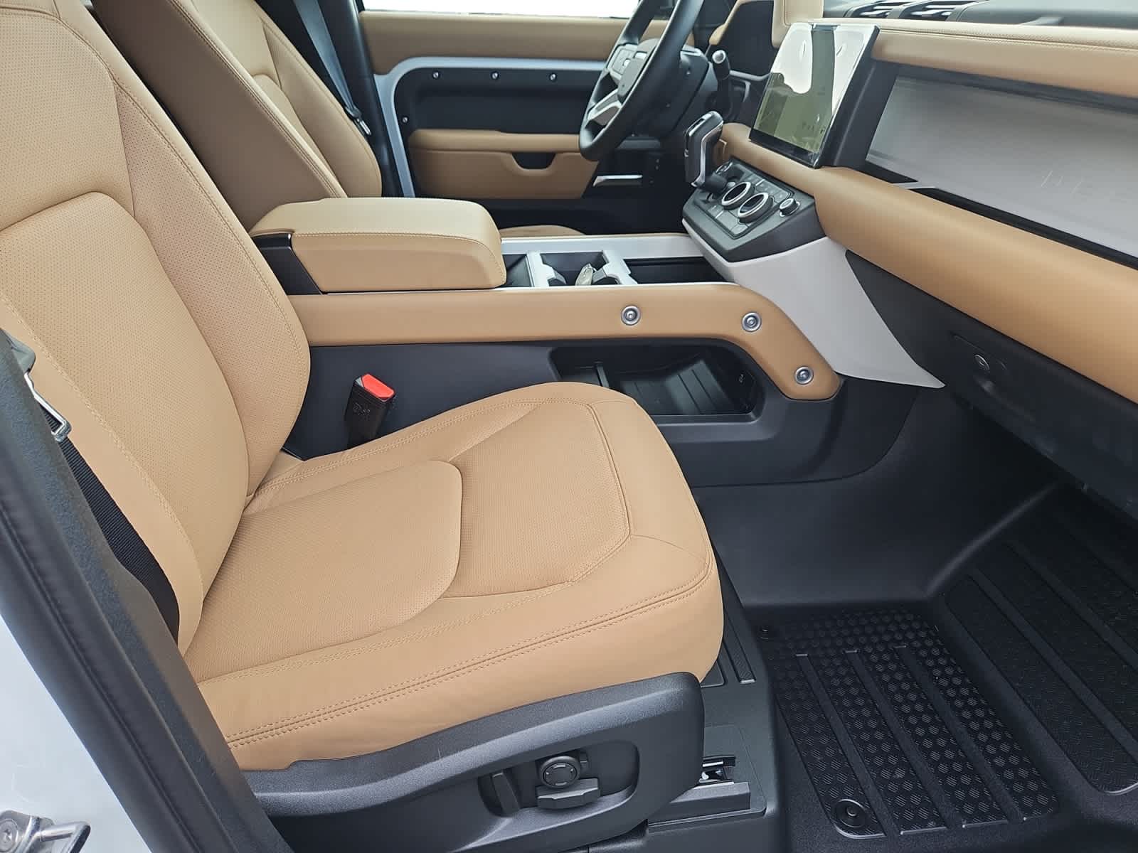 new 2025 Land Rover Defender 110 car, priced at $78,508