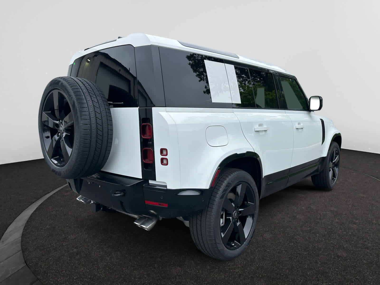 new 2025 Land Rover Defender 110 car, priced at $104,213