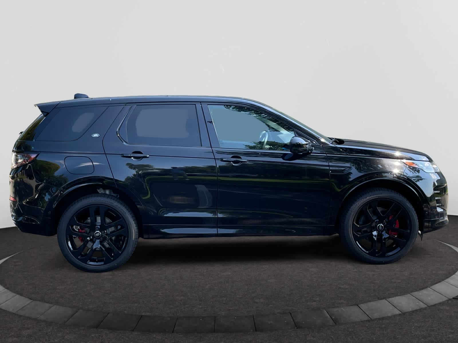 new 2025 Land Rover Discovery Sport car, priced at $61,973