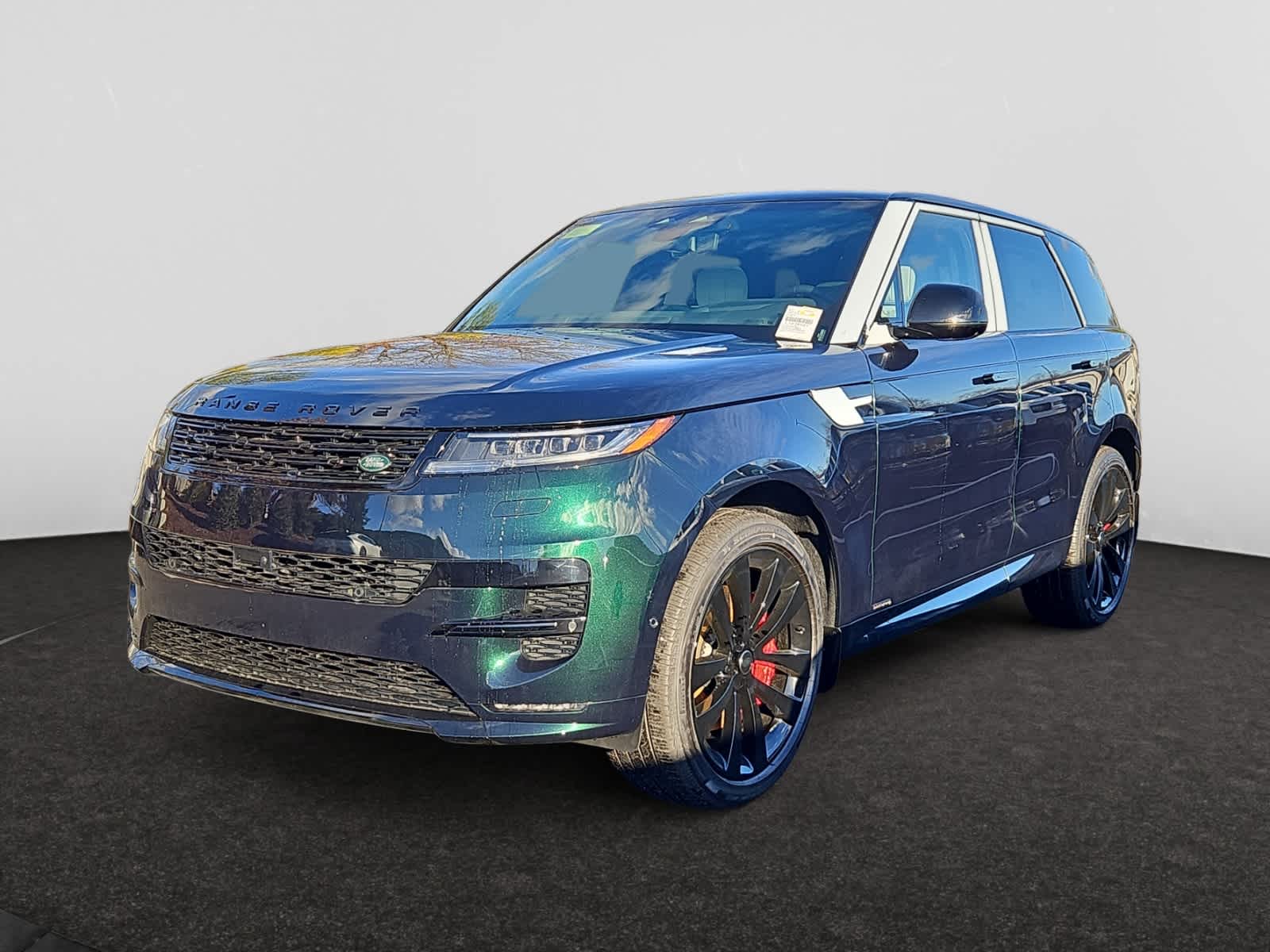 new 2025 Land Rover Range Rover Sport car, priced at $139,025